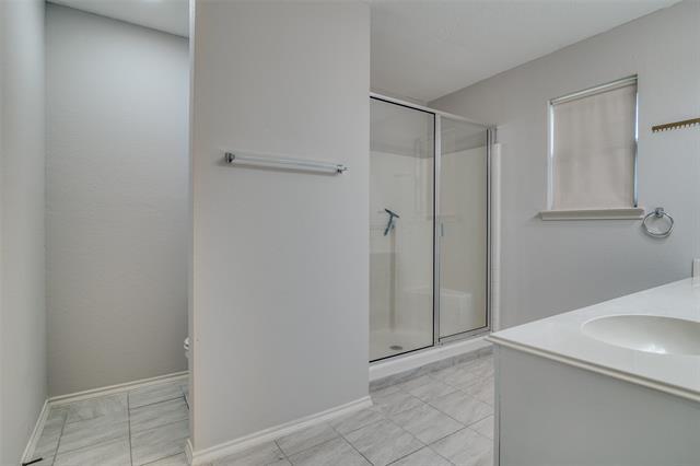 Building Photo - 2800 Spencer Cir