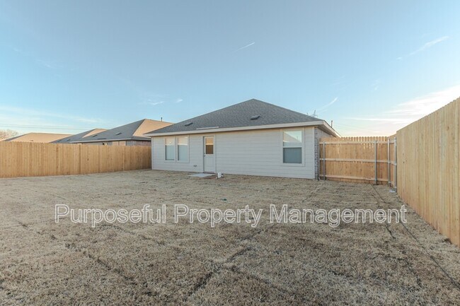 Building Photo - 3717 Los Cabos Dr