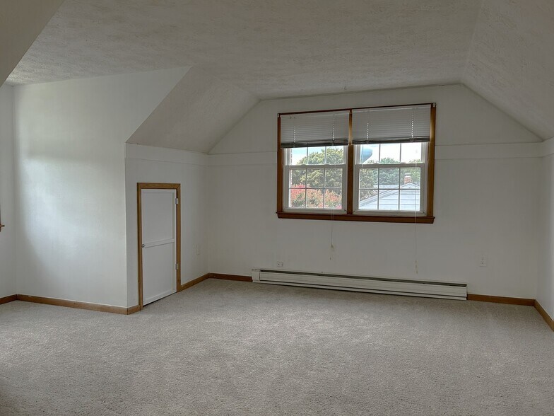 Building Photo - 708 Flintlock Dr