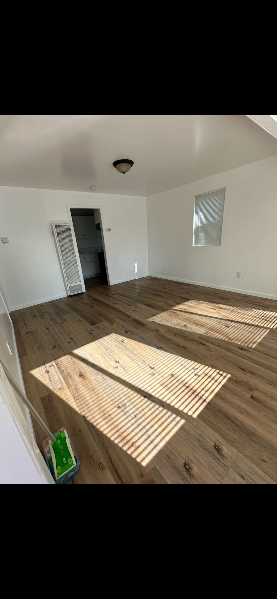 Building Photo - 1625 Ewing St