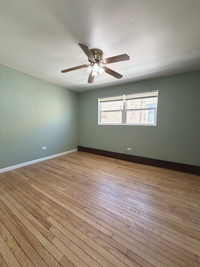 Building Photo - 6637 S Whipple St