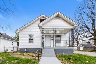 Building Photo - 1032 Sale Ave
