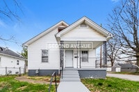 Building Photo - 1032 Sale Ave