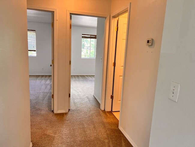 Building Photo - 1918 S 5th St W