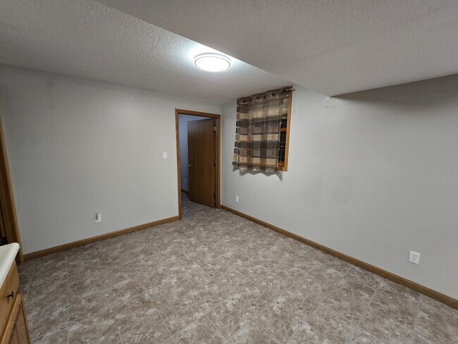 Building Photo - 4710 Donald Dr