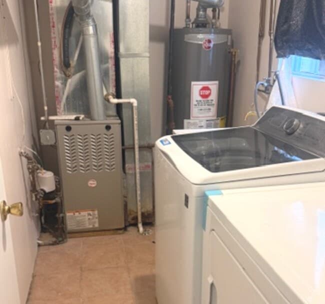 Building Photo - 7018 100th St