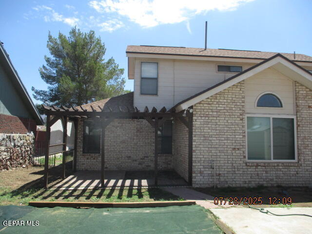 Building Photo - 721 Springfire Dr