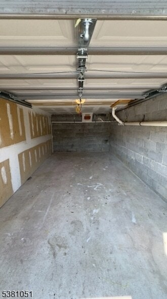 Building Photo - 1714 Spruce Hills Dr
