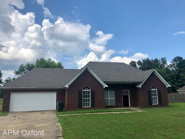 Primary Photo - 3 br, 2 bath House - 134 CR 149
