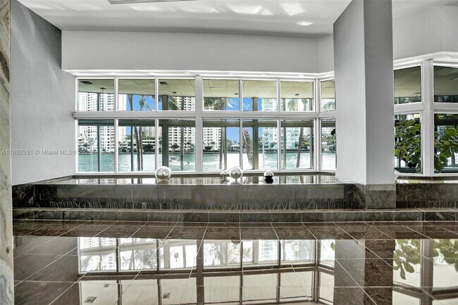Building Photo - 335 S Biscayne Blvd