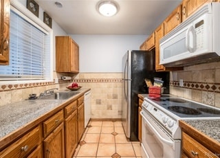 Building Photo - 1535 Shadow Run Ct