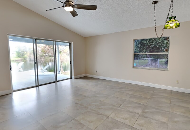 Building Photo - 276 Frances Ave