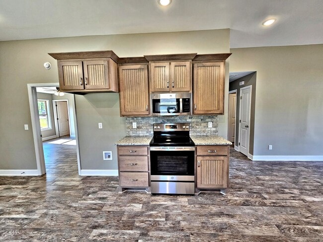 Building Photo - HOUSE for RENT Hartselle 3BR Built 2024