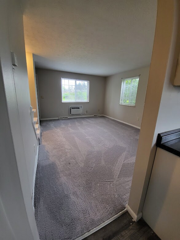 4620 Applegrove St NW 4620 Applegrove St NW North Canton OH 44720