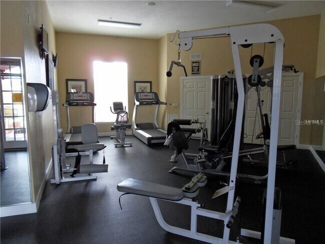 Building Photo - 1 bedroom 1 bath condo