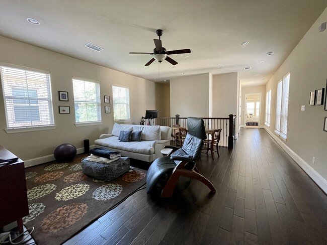 Building Photo - 111 Bonnie Ridge Cir