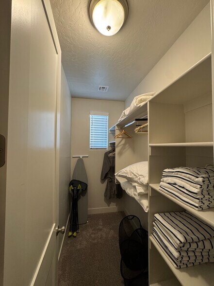 Building Photo - 4804 N Winged Foot Dr