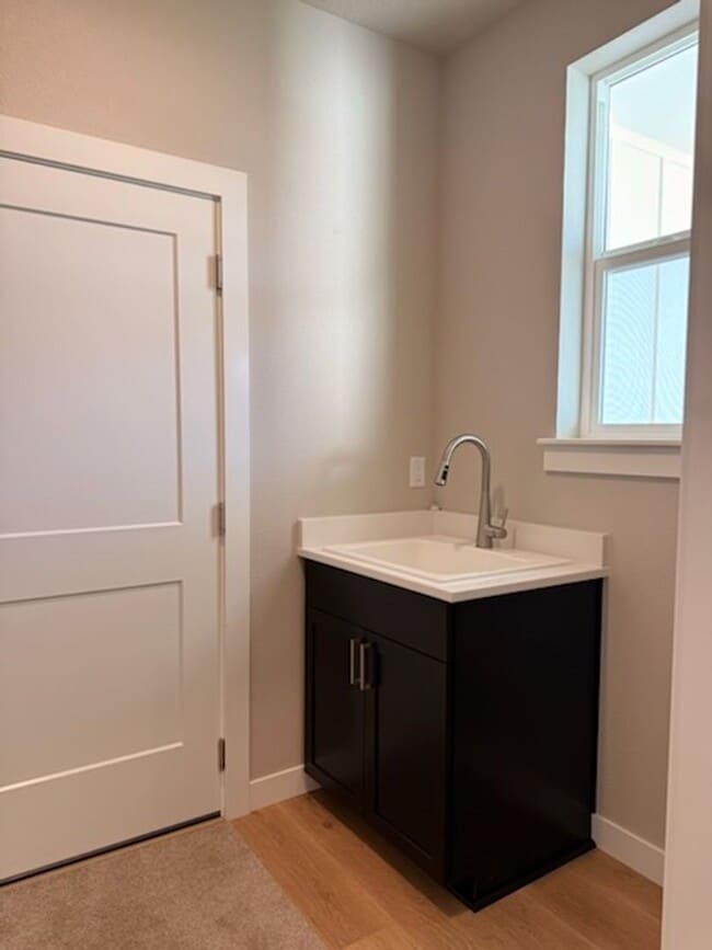 Building Photo - Beautiful Home new construction