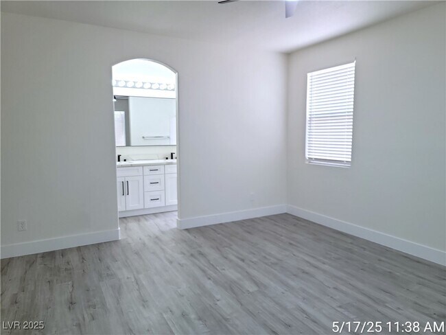 Building Photo - 2379 Brockton Way