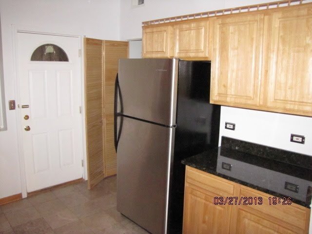 Building Photo - 4910 N Spaulding Ave