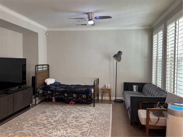 Building Photo - 88 Sarabande