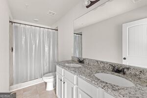 Building Photo - 1006 Bayrose Cir