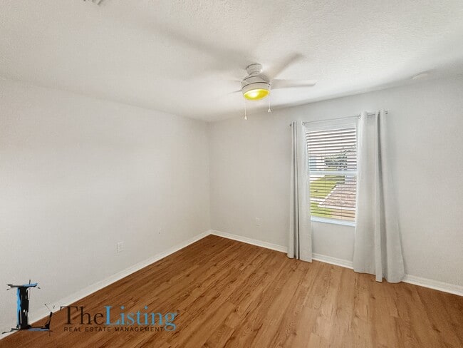 Building Photo - 11174 Savannah Landing Cir