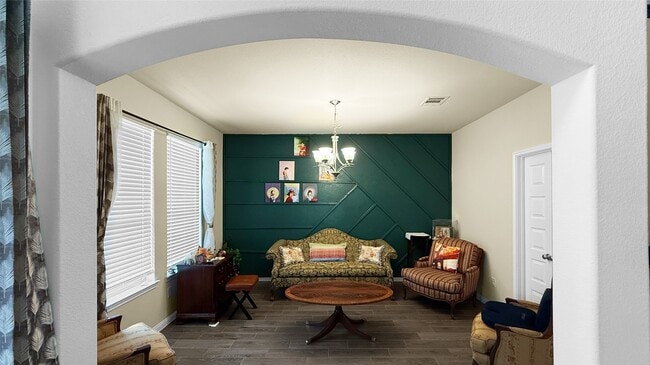 Building Photo - 3822 Dry Creek Dr