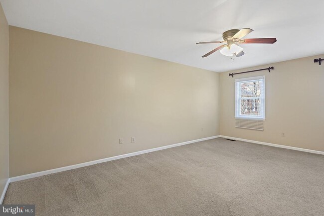 Building Photo - 20657 Anndyke Way