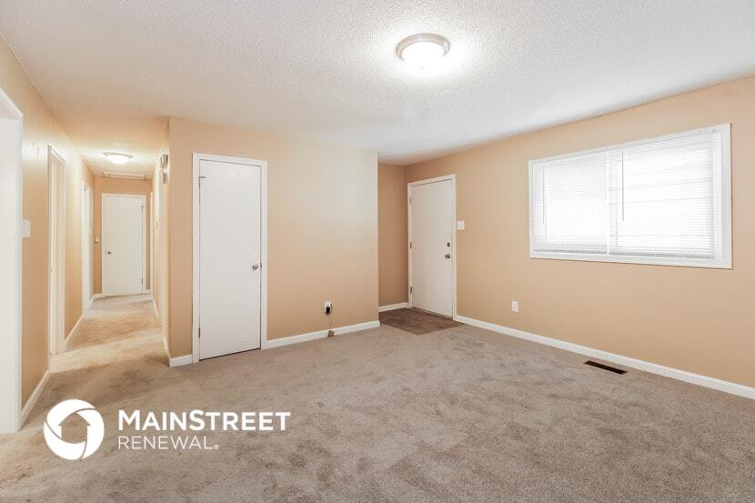 Building Photo - 3012 Manchester Dr