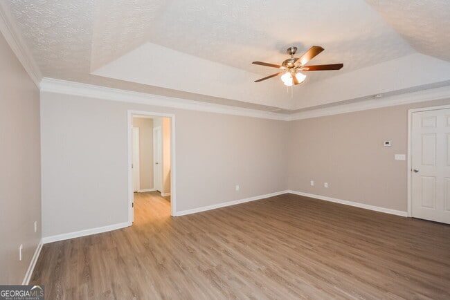 Building Photo - 80 Meadowbrook Ct
