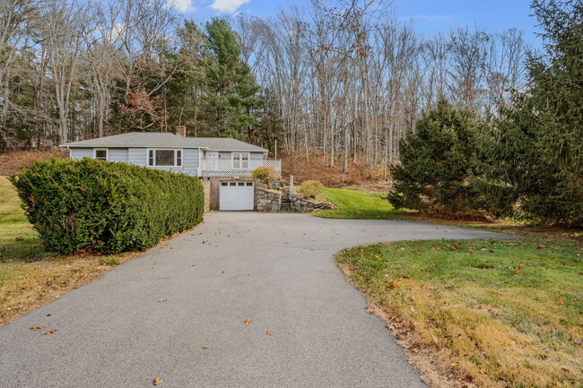 Building Photo - 293 Hamburg Rd