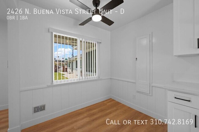 Building Photo - 2426 N Buena Vista St