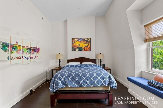 Building Photo - 1503 12th St NW