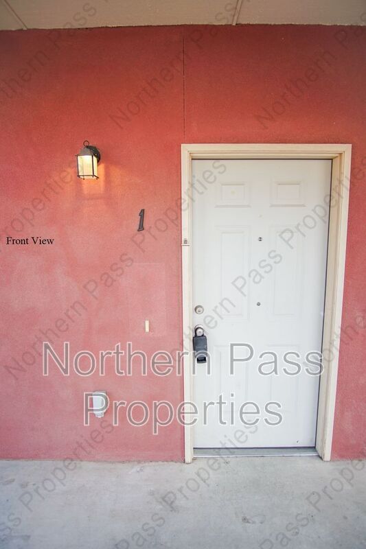 Building Photo - 8685 N Loop Dr