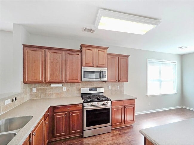 Building Photo - 5425 Fieldfreen Dr