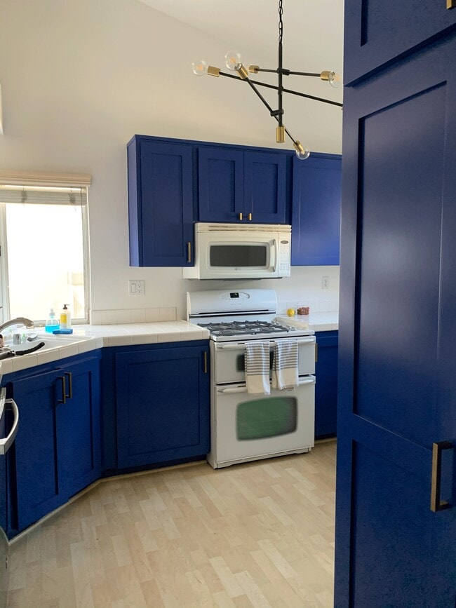 Building Photo - 26504 Verdugo