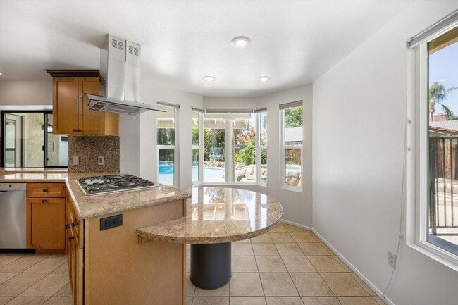 Building Photo - 2901 Loveland Way