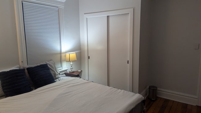 Building Photo - 13 Riggs Pl