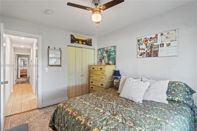 Building Photo - 2447 Wilson St