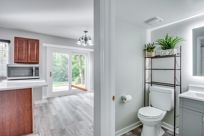 Building Photo - 1431 Tara Belle Pkwy