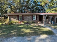 Building Photo - Perfectly Located Carrollton City Duplex!