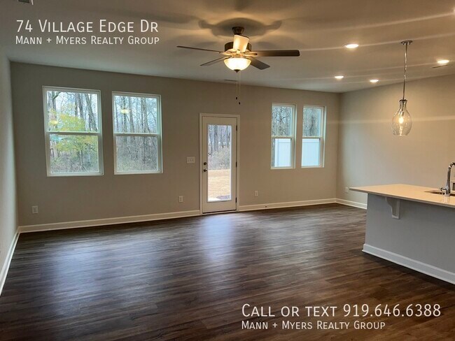 Building Photo - 74 Village Edge Dr