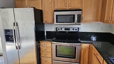 Building Photo - 502 W 91st Dr