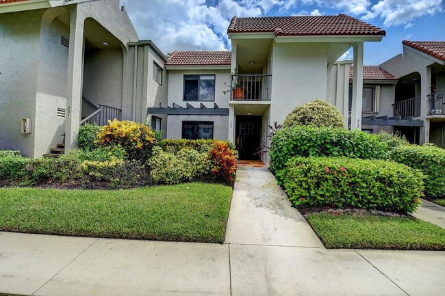 Primary Photo - 5547 Fairway Park Dr