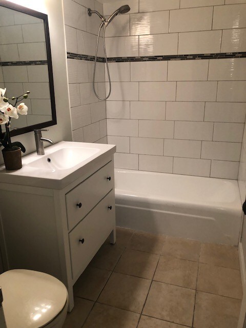 bathroom - 454 Spring Rd