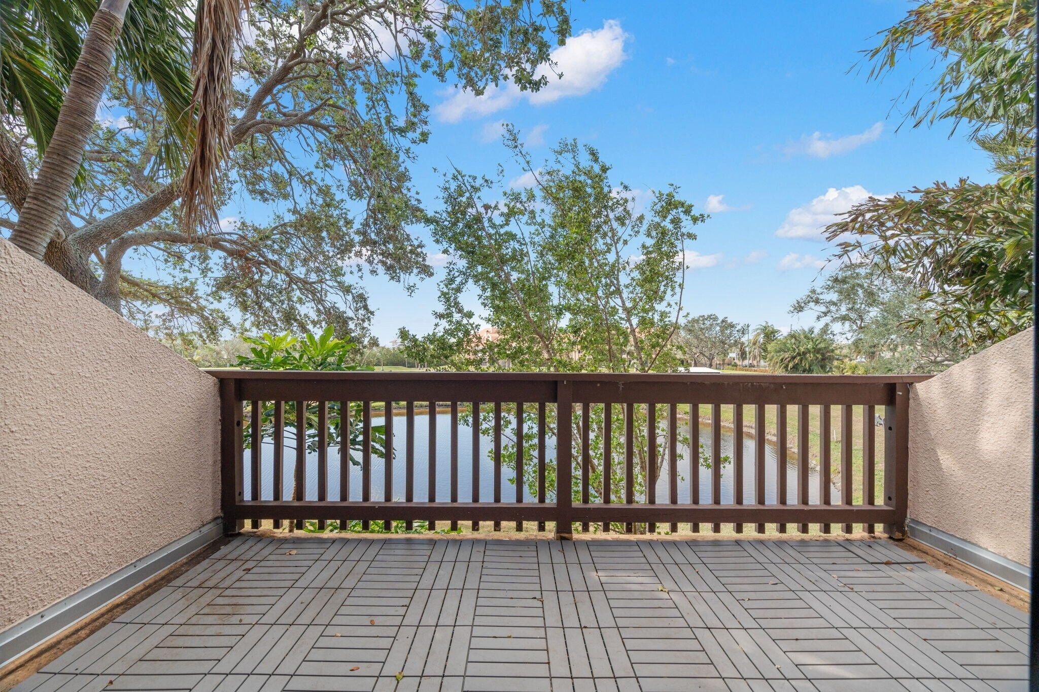 Building Photo - 1328 Pelican Creek Crossing