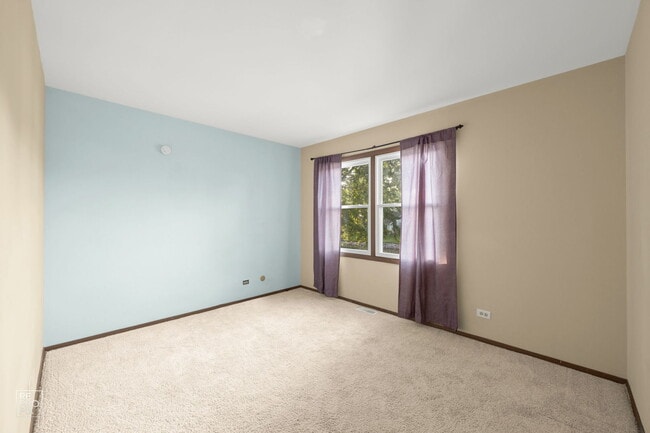 Building Photo - 1091 Colony Lake Dr