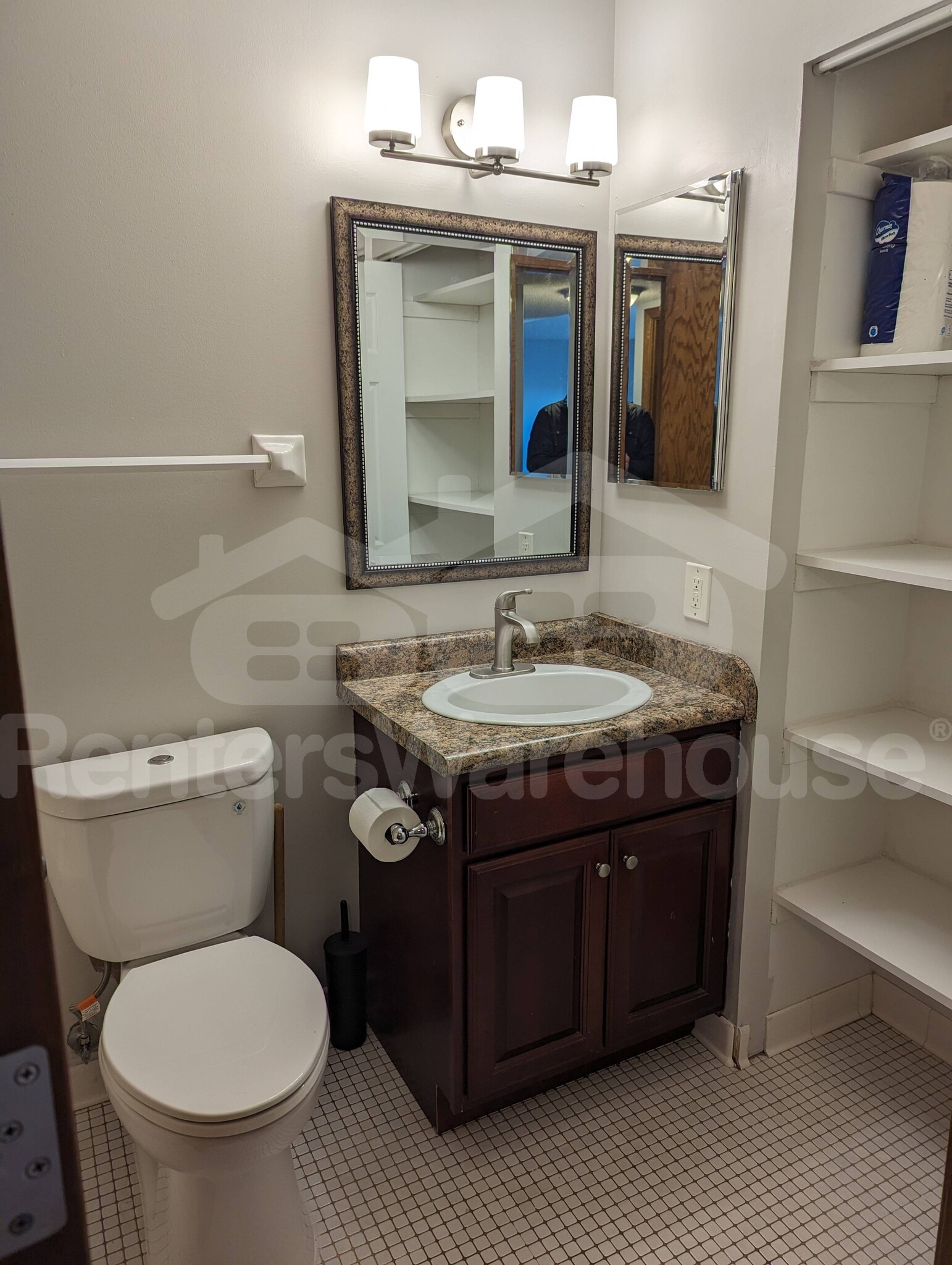 Building Photo - 66 9th St E