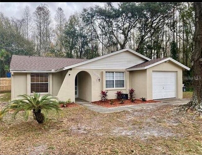 Building Photo - 16131 Manorwood Cir